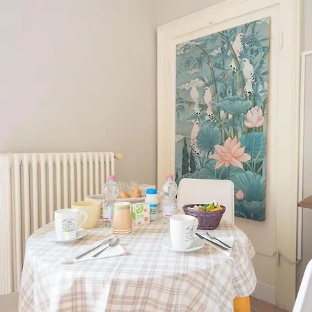 Bed & Breakfast Centrobergamo 2*